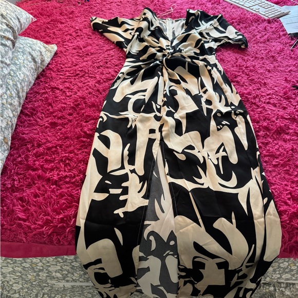Fashion Nova Black and Cream Patterned Dress - Picture 1 of 5